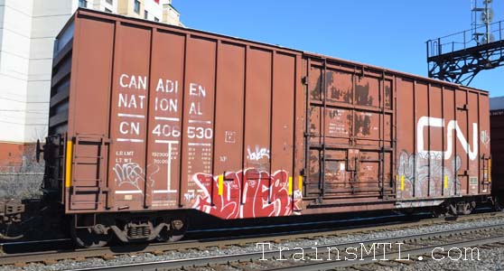Car/wagon CN406530 right side / coté droit